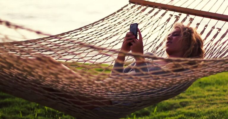 Como Manter A Casa Segura E Protegida Nos Feriados Sistemas Equipamentos Intelbras Andreiujicftv Seguranca Eletronica Sao Paulo Praia Grande Litoral Paulista Baixada Santista Sp Brasil